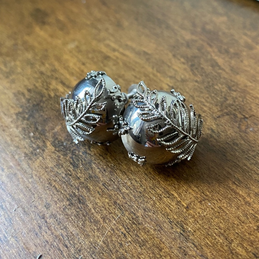 Vintage Silver Clip On Earrings Snowflake Leaf Earrings Feather Earrings